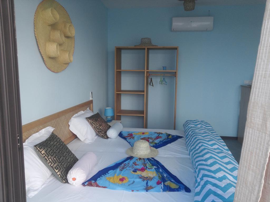 Hotel Le Pandanus Quatre Vents Exterior foto