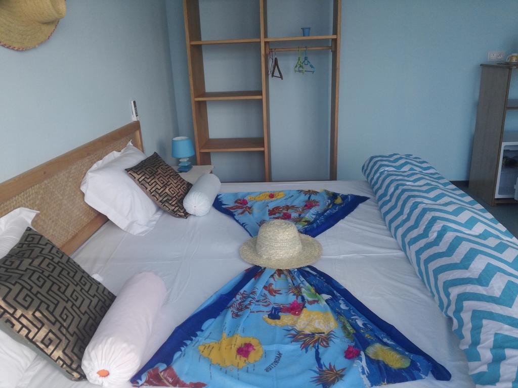 Hotel Le Pandanus Quatre Vents Exterior foto